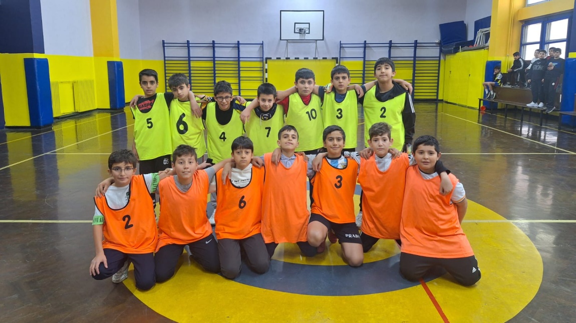 Cebeci Sınıflar Arası Futsal Turnuvası Düzenlendi